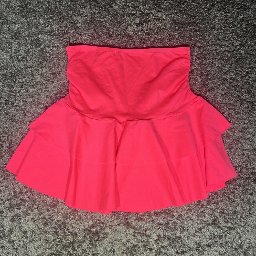 Hot Pink OQQ Ruffle Tube Top Size Small Scrunch Sides‎